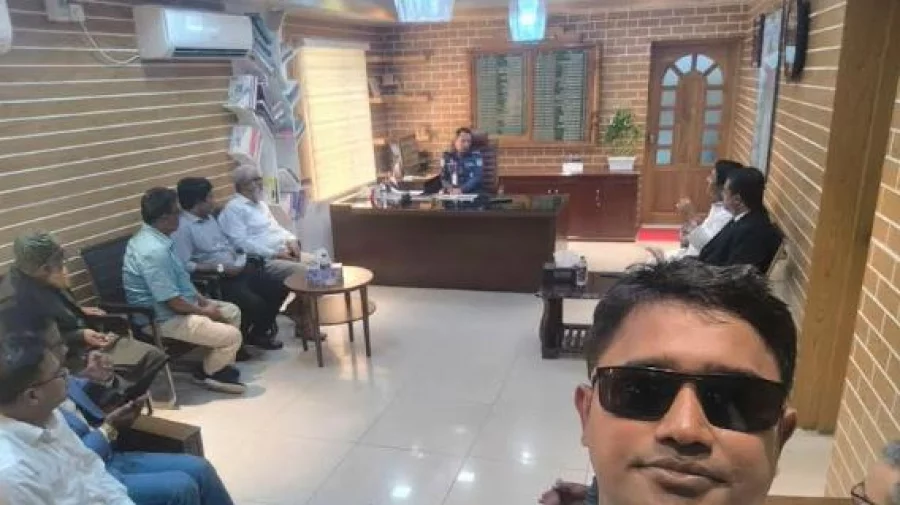 এসপির কক্ষে সেলফি তুলে ভাইরাল যুবদল নেতা গ্রেপ্তার